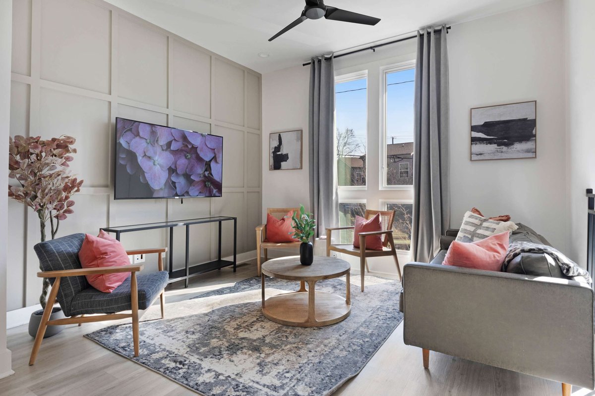 The Camellia & The Bluestem – 2 homes, 8 bedrooms