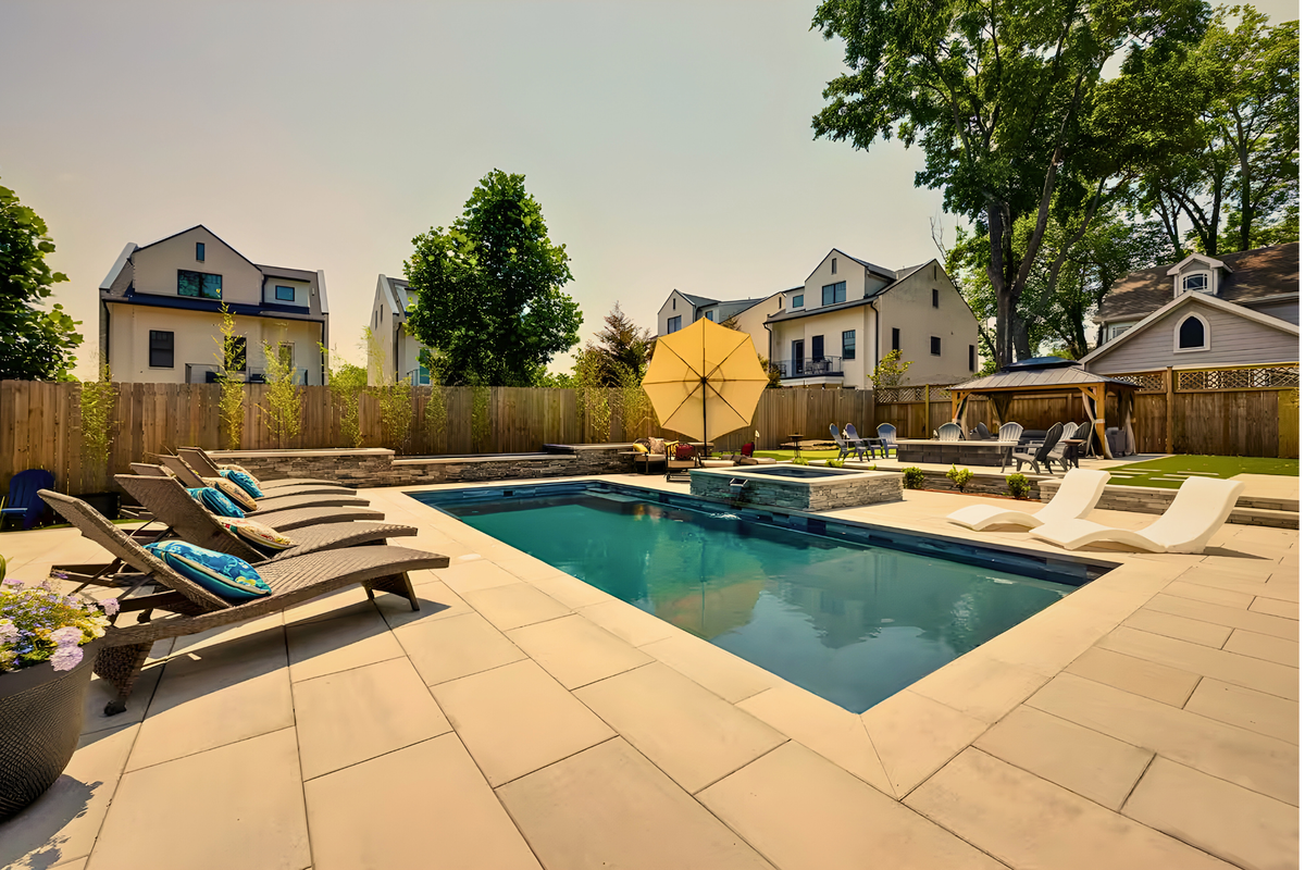 The Nashville Oasis | Ultimate Outdoor Escape