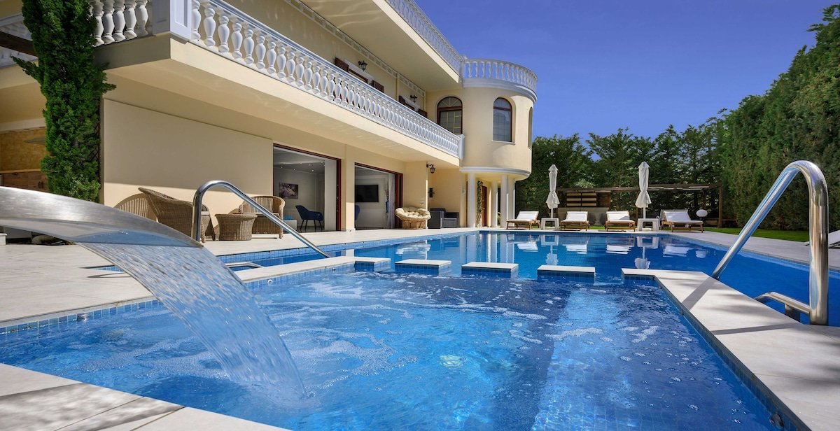 Villa Akropolis Palace gallery image 3