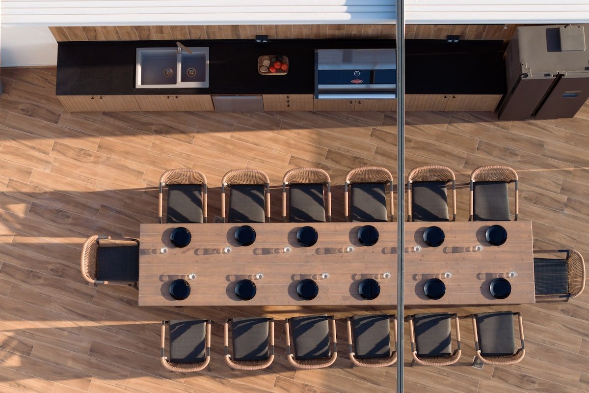 Dias Villa, Tennis, 2Pools, Walk to Beach & Shops gallery image 5