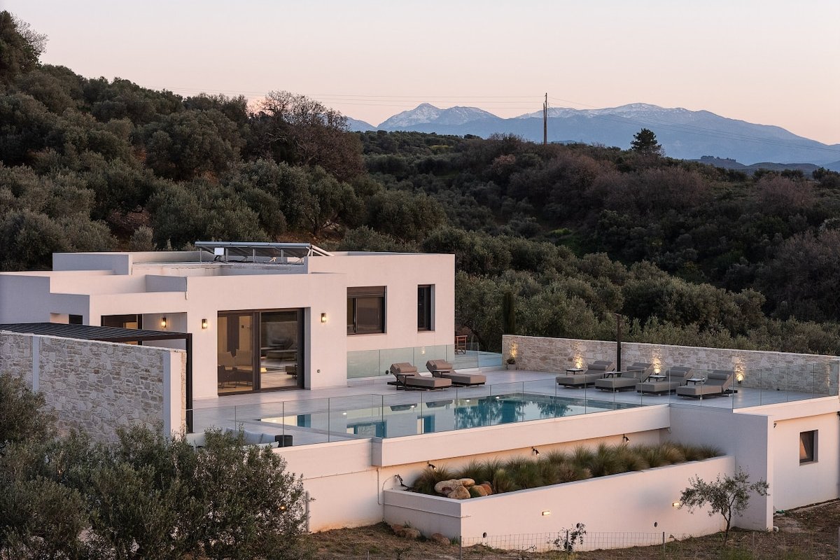 Villa Kafkales | Heated Pool gallery image 3