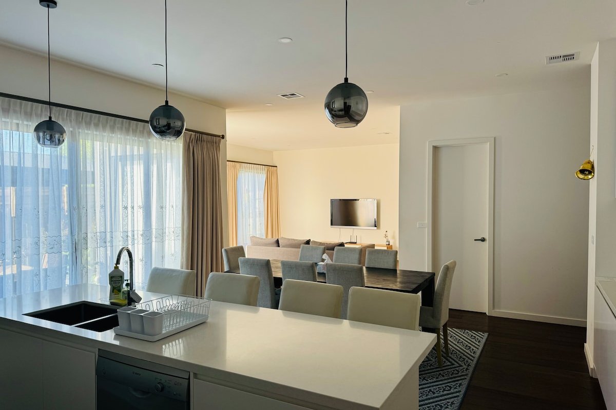 ‘The bayside’ 6BR Beautifully brand new house gallery image 5