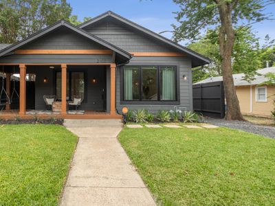 Lower Greenville Craftsman w/Hot Tub