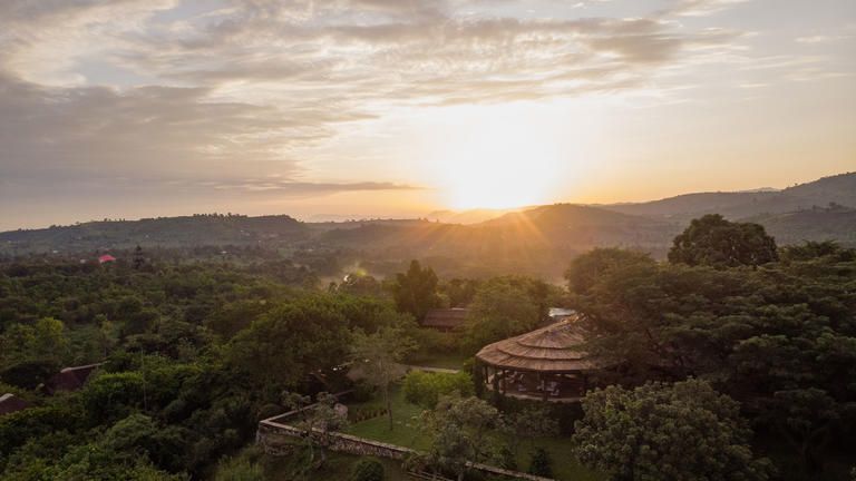 Kyambura Gorge Lodge - Lodge overview