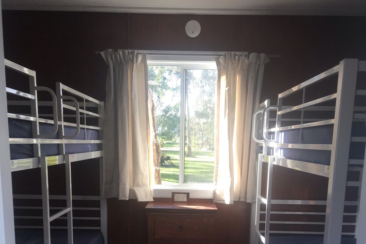 Aintree Cottage Dormitory Accommodation gallery image 4