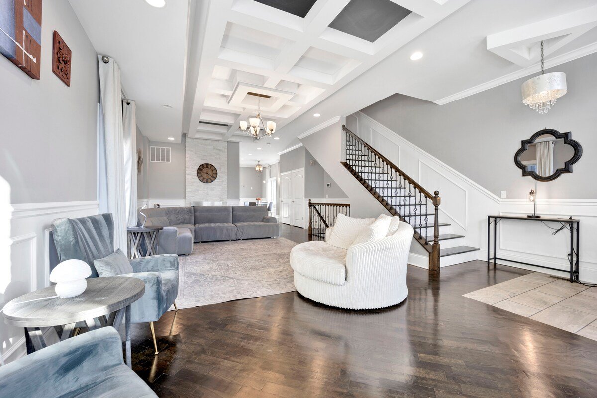 Lux Home Chicago 7mins Downtown gallery image 3