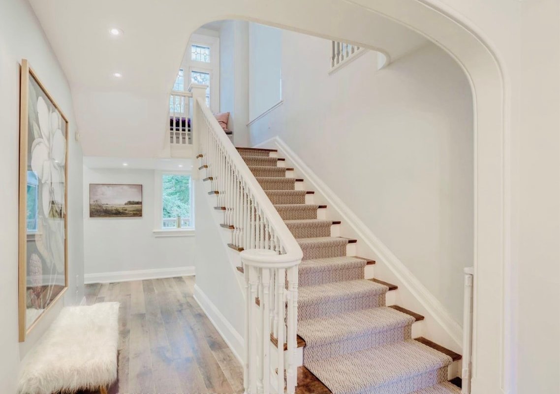 Prestigious Private Forest Hill Estate gallery image 2