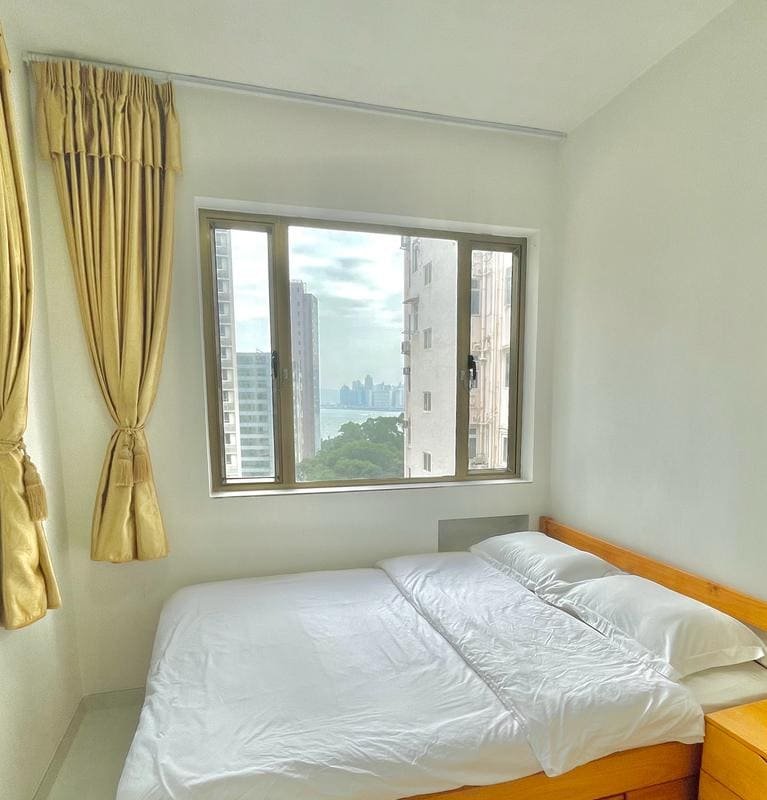 New sea-view flat, 6Bed 2Bath 10ppl, near TST MTR gallery image 3