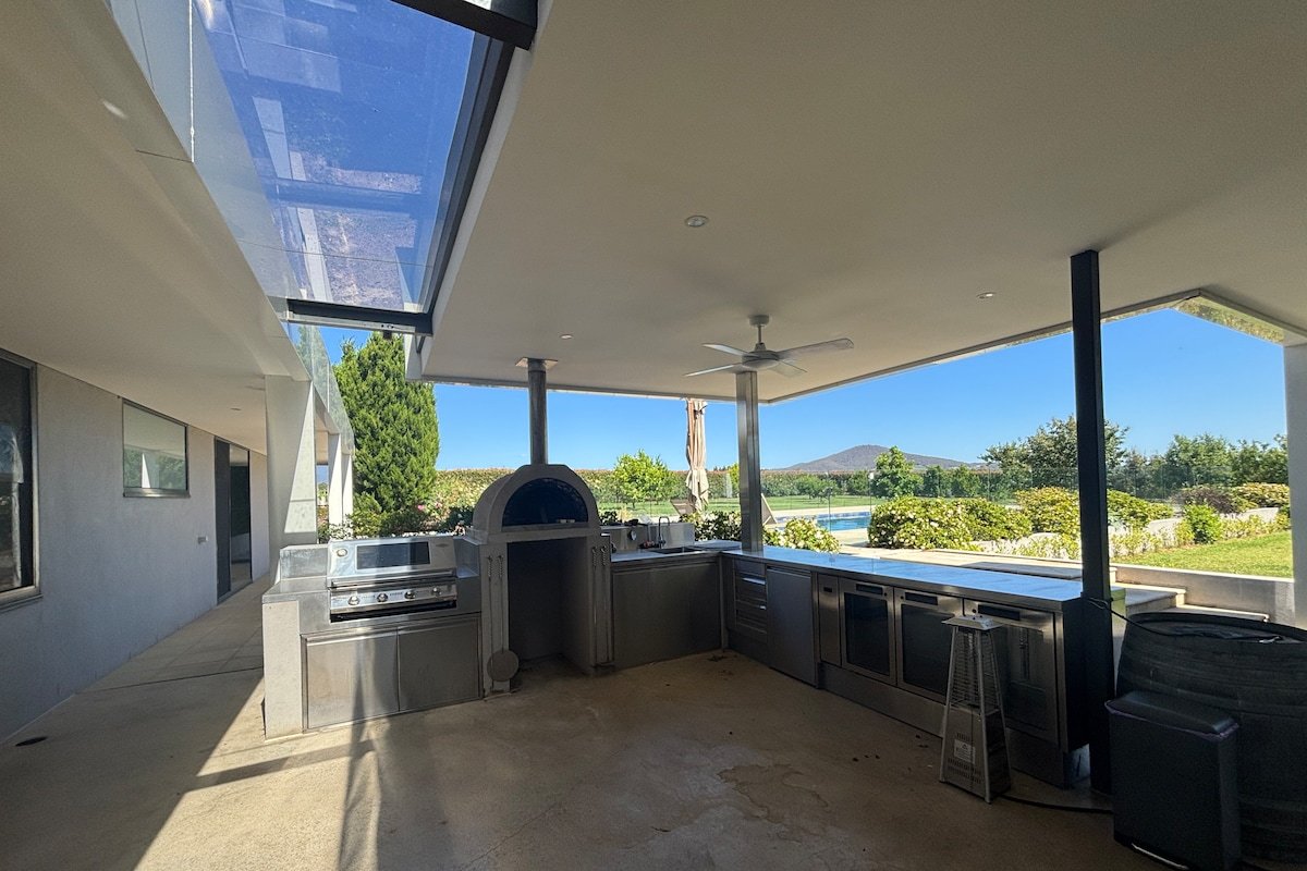 Storm Ridge Estate gallery image 5