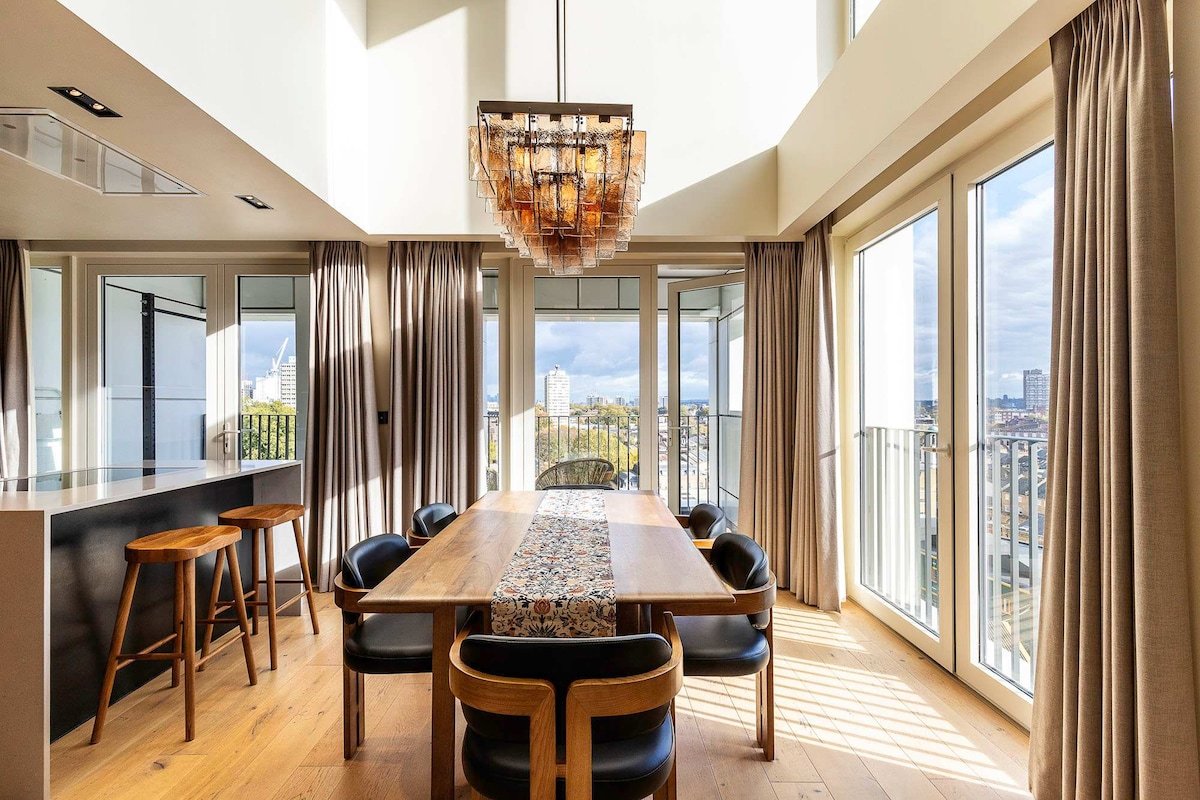 3BR 2BTH penthouse in Central London gallery image 3