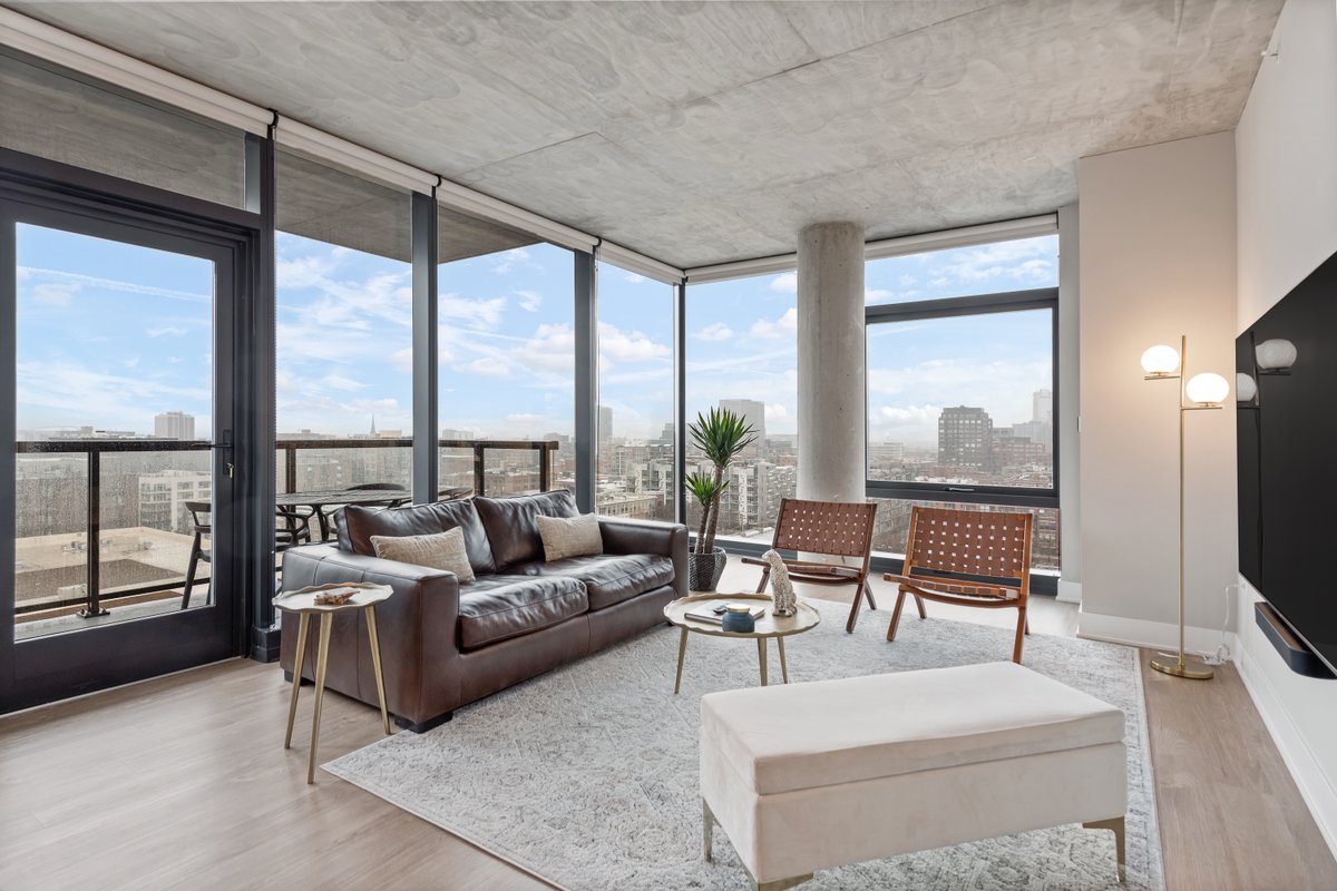 West Loop Oasis: Skyline Views + Prime Location