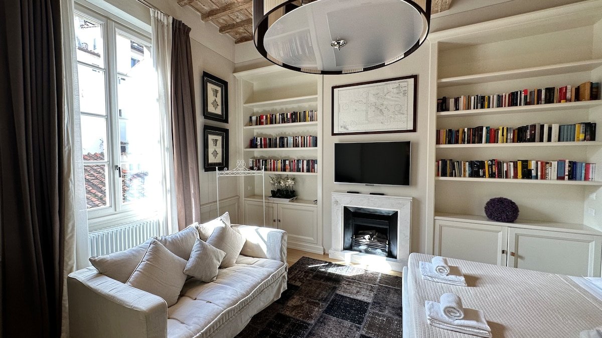 Ponte vecchio luxurious home gallery image 4