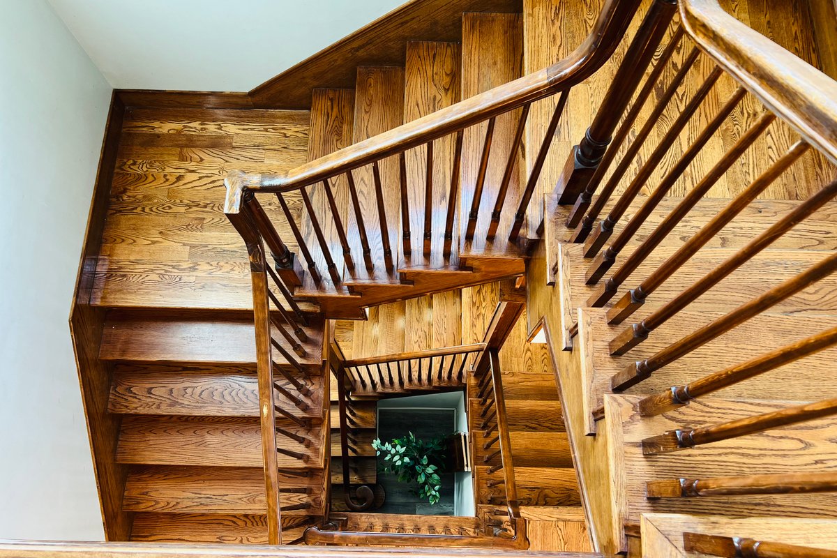 Mini Mansion: A+ Location – Denver Highlands