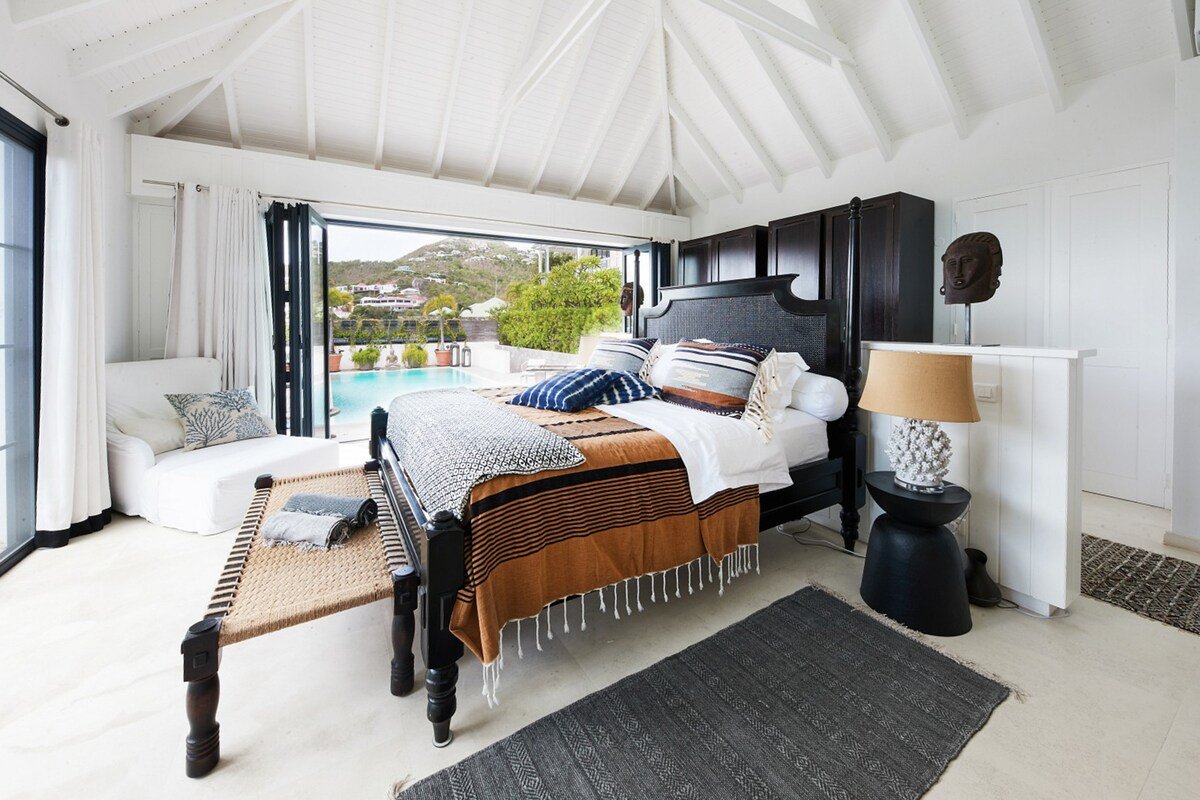 Amalie gallery image 3