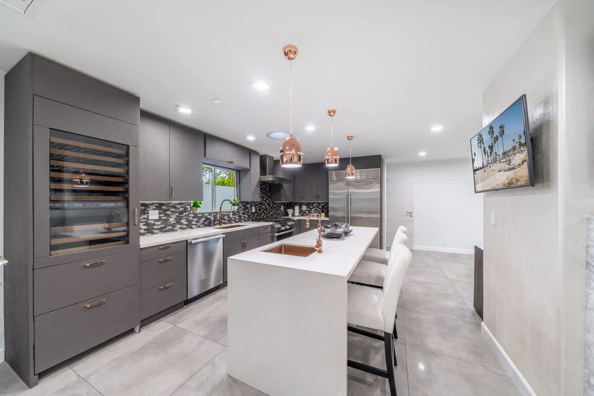 Modern Fulton Villa – 7 BR, Pool, Hot Tub! gallery image 4