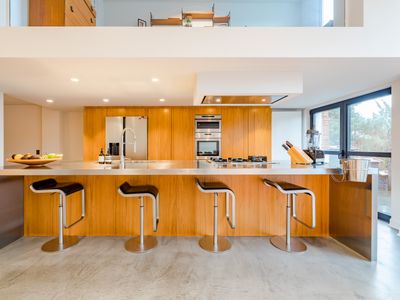 The Cambre House, 375m2 pour vous !