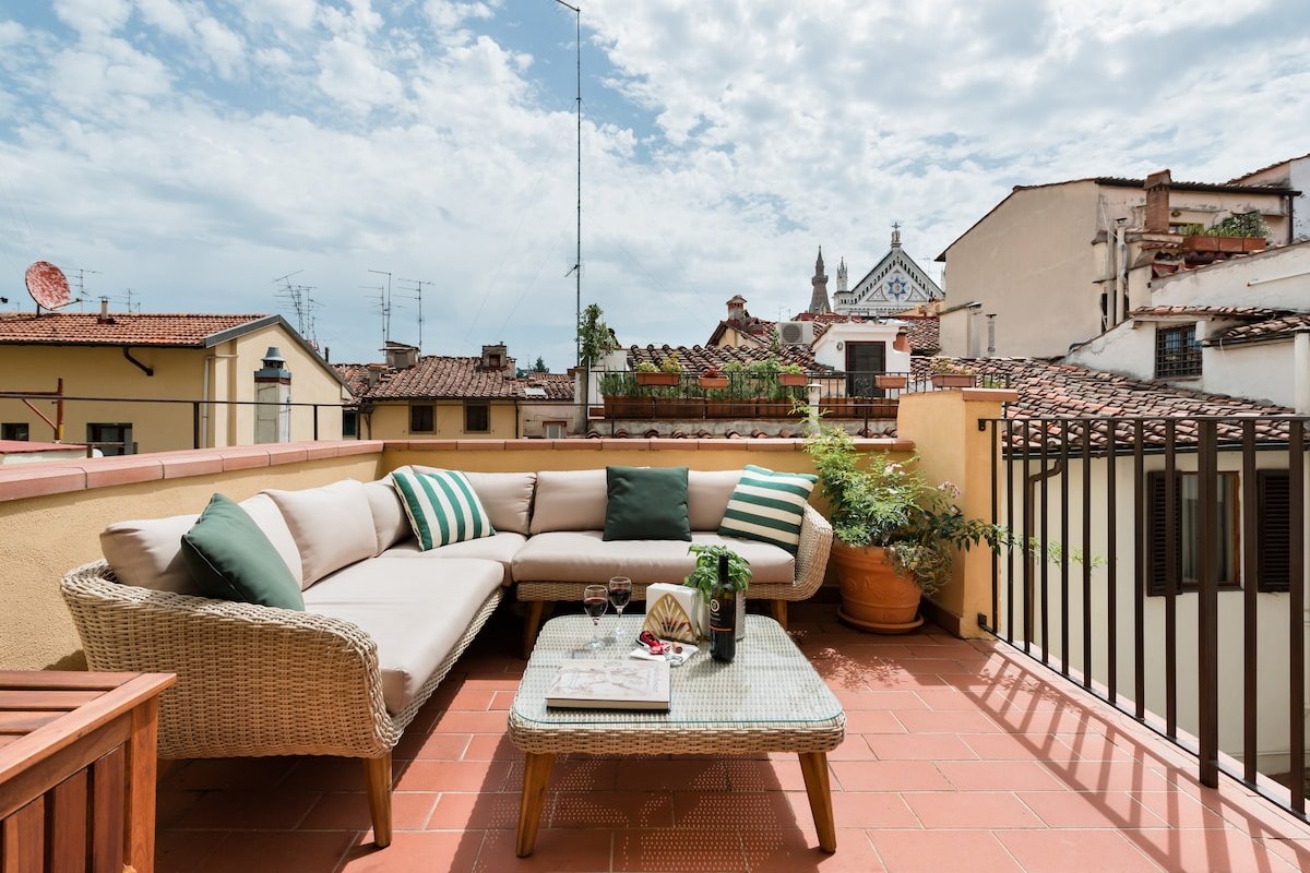 Santa Croce Terrace Luxury Nest gallery image 2
