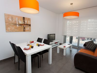 Two Bedrooms Apartment Steps From Subway Station in BCN Center