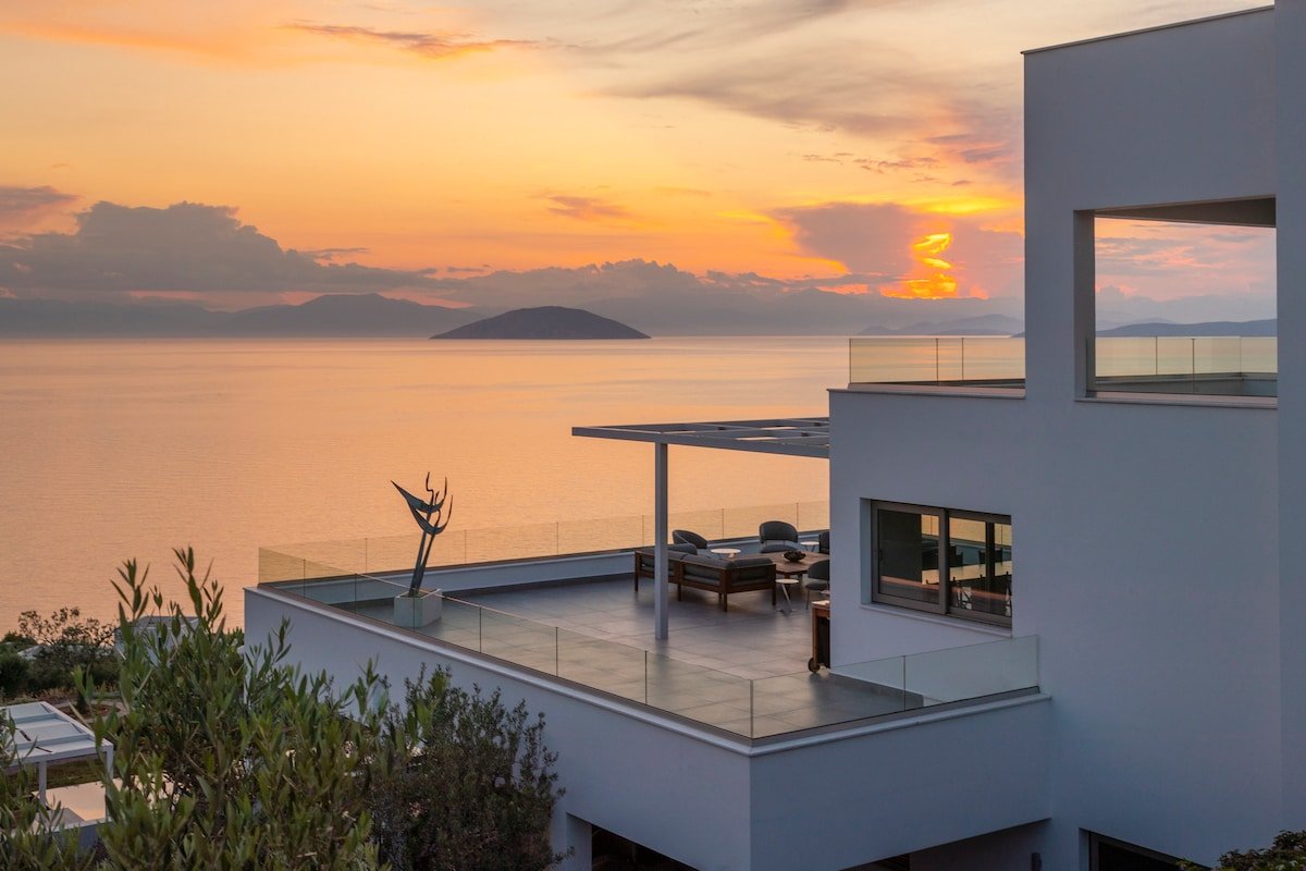 Luxury Seaside Villa with Pool & Breathtaking View