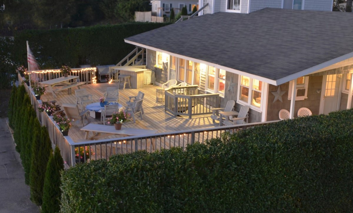 Terrace Cabana gallery image 2