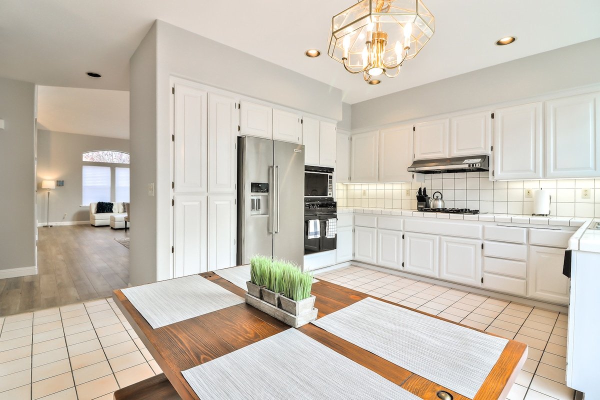 STN: Beautiful, Spacious 5 bd/3ba in San Jose gallery image 4