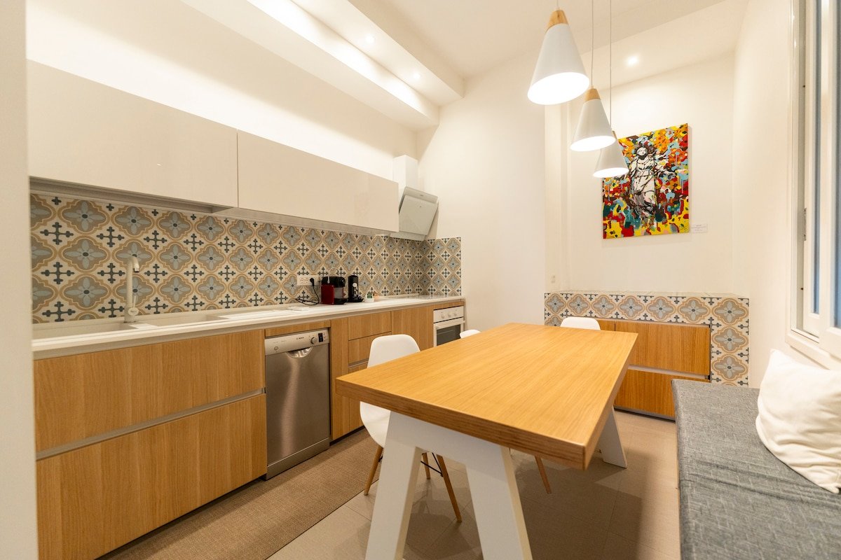 Via Concezione a Montecalvario 19 gallery image 2