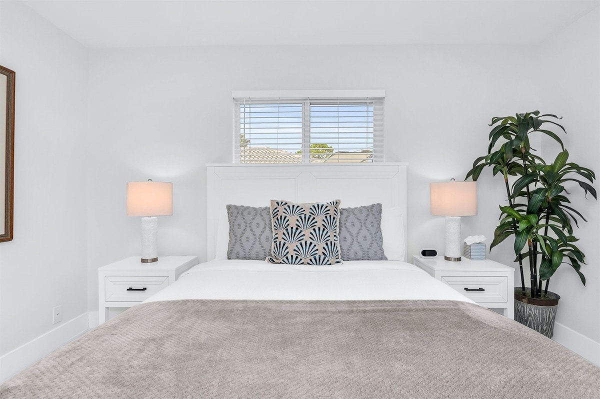 Serenity Sands Delray Beach Oasis – Modern Getaway gallery image 4