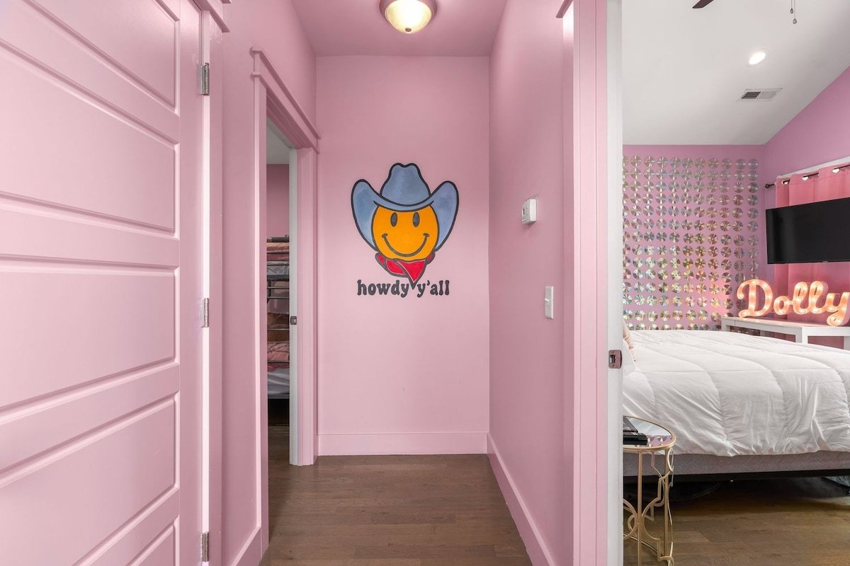 Nashville’s Original Bachelorette House gallery image 4