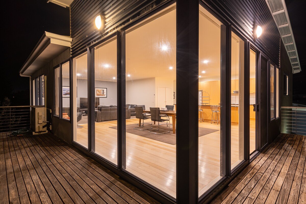 Apollo Bay Beach House – the best views gallery image 5