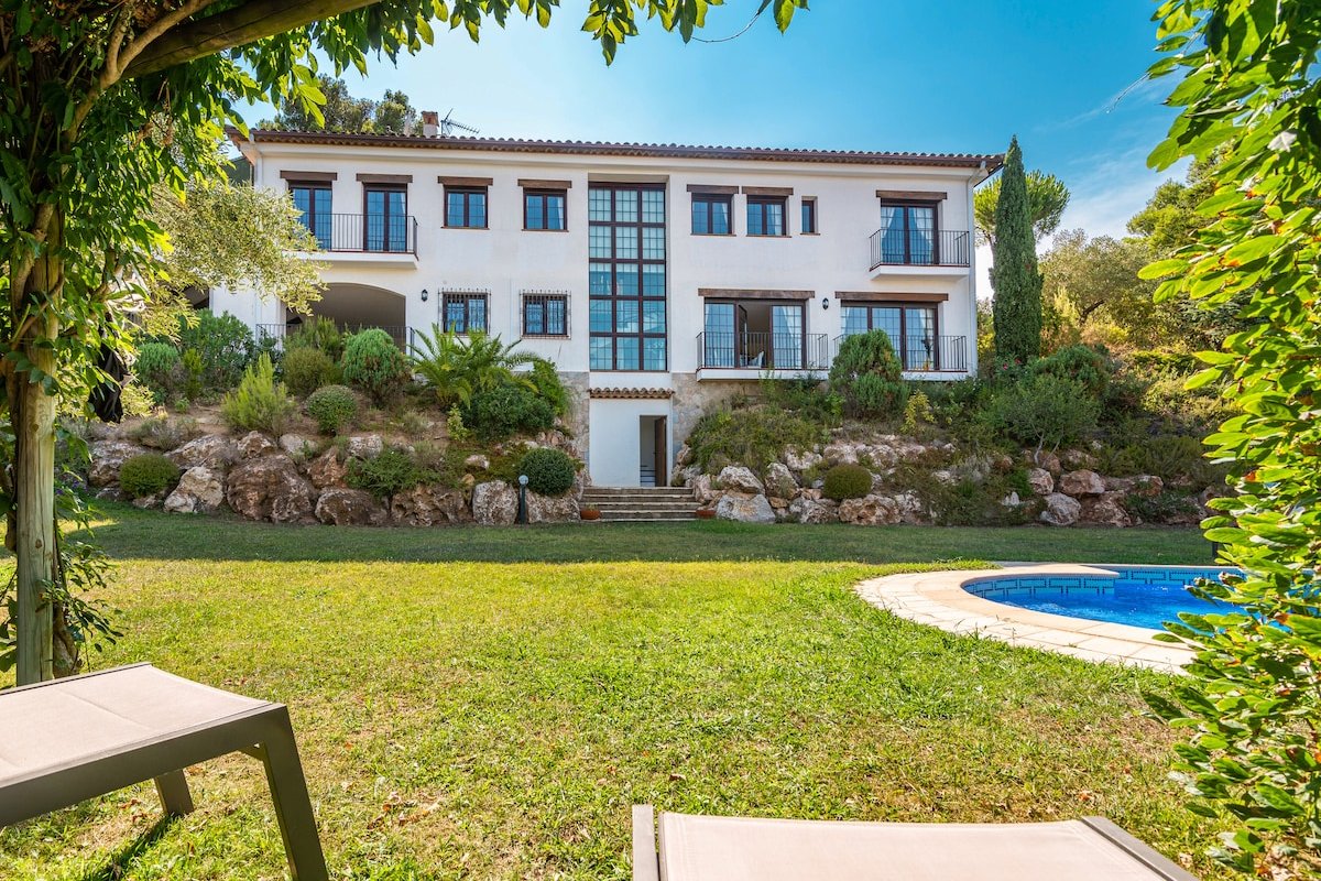 Spacieuse Villa, Grande Terrasse, Climatisation gallery image 3