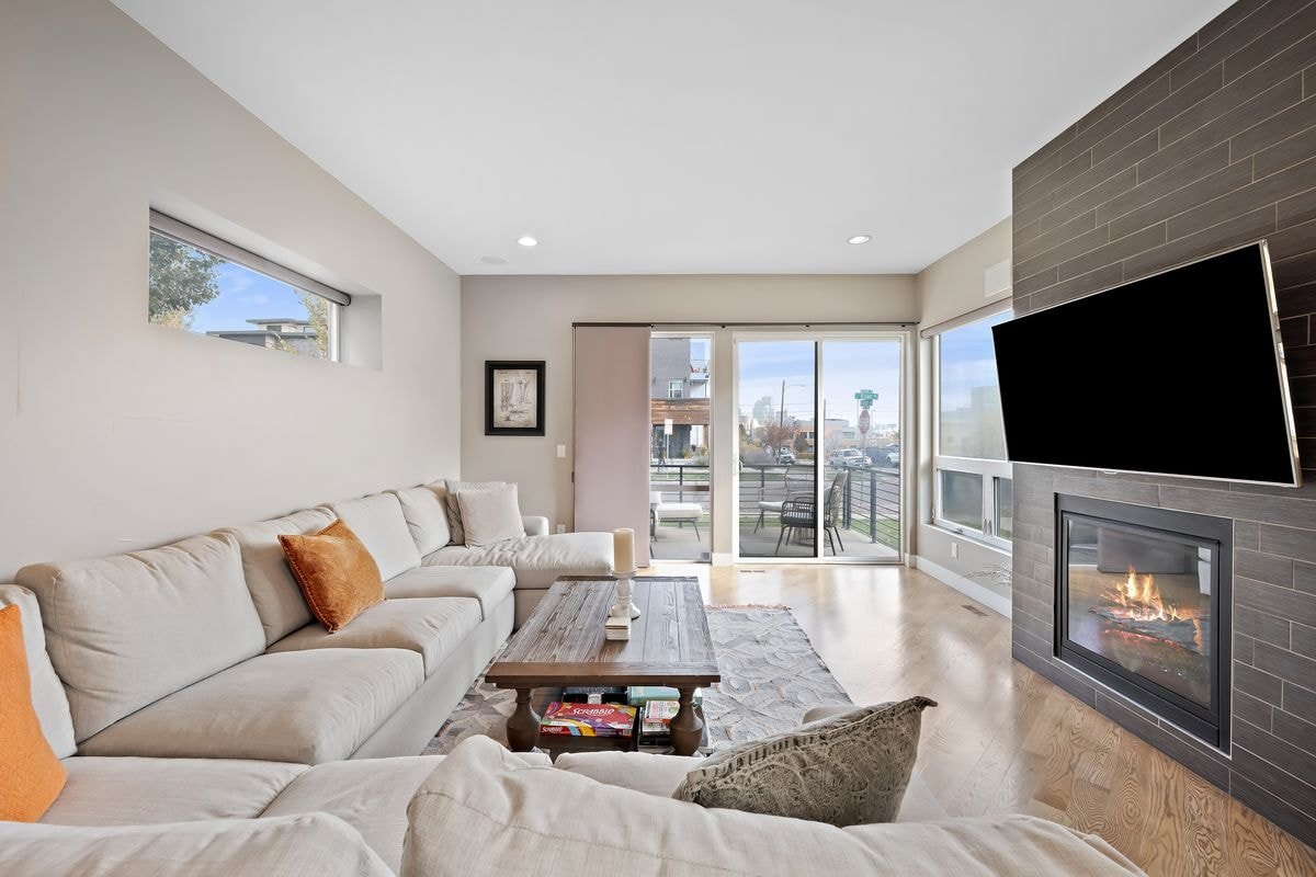 Single Family Luxury – LoHi @ Broncos Stadium gallery image 3