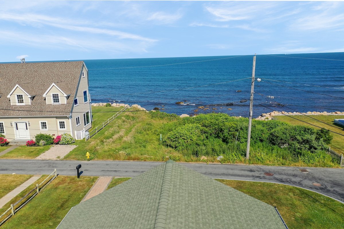 Ocean View, A/C, 1 Mile to Beach, Newly Renovated gallery image 2