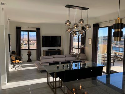 PENTHOUSE Lake Las Vegas 2 Bedroom Terrace Suite