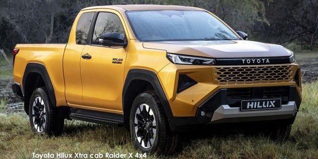 TOYOTA HILUX 2.8 GD-6 RB RAIDER X 4X4 A/T P/U XTRA CAB - 5 