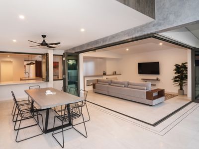 Marine Life—Coastal Retreat Near Busselton Jetty