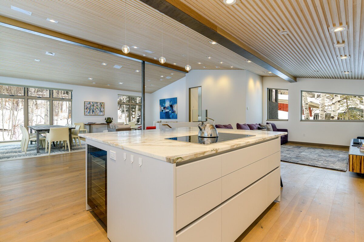 Aspen Pointe gallery image 2