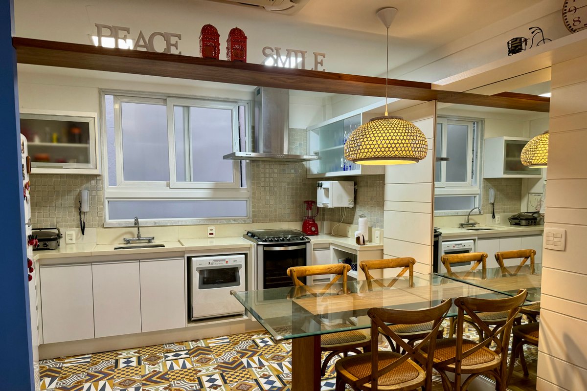 Charmoso apartamento Leblon excelente localização