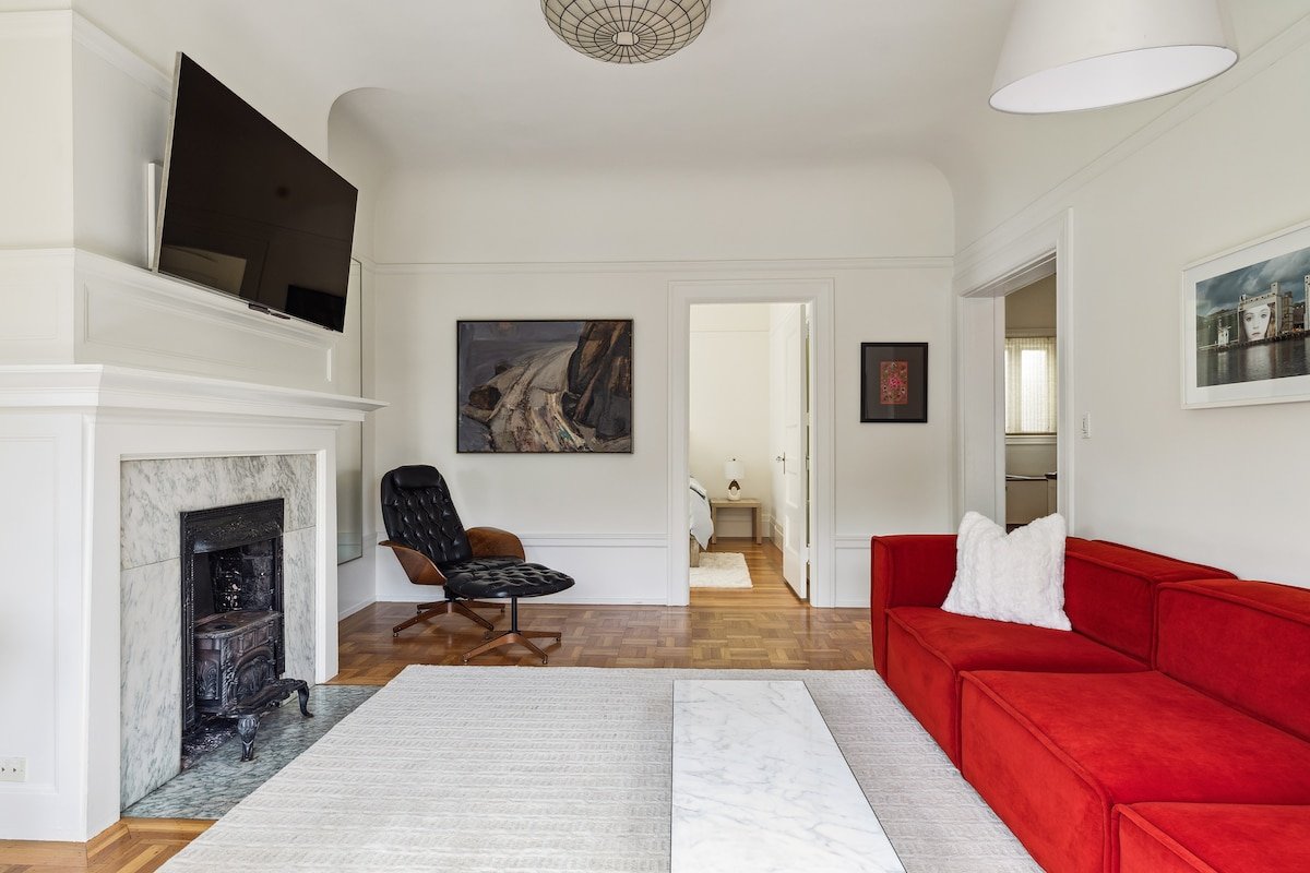 Quiet Edwardian home in Presidio Heights gallery image 5