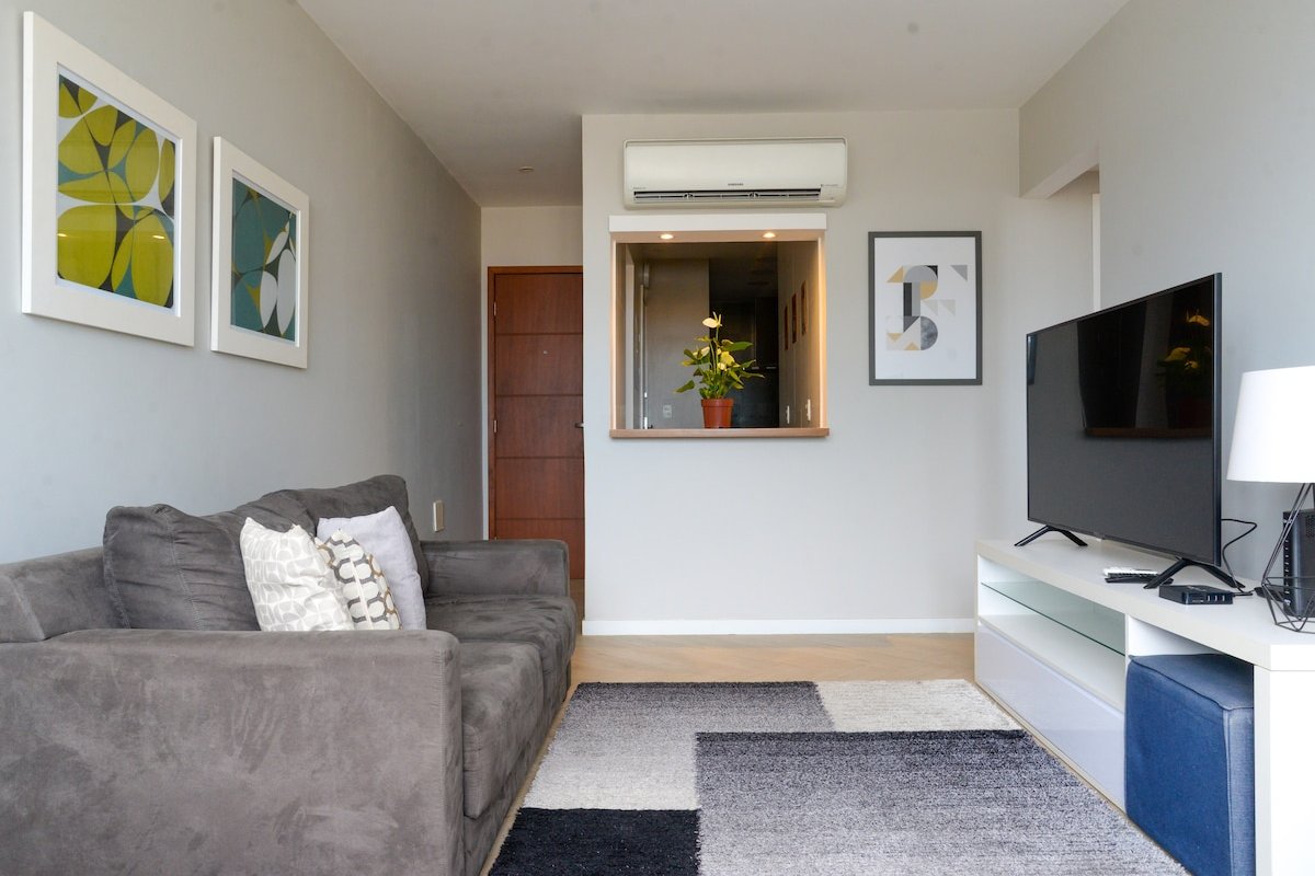 Copa & Beach Beira Mar 2BR gallery image 3