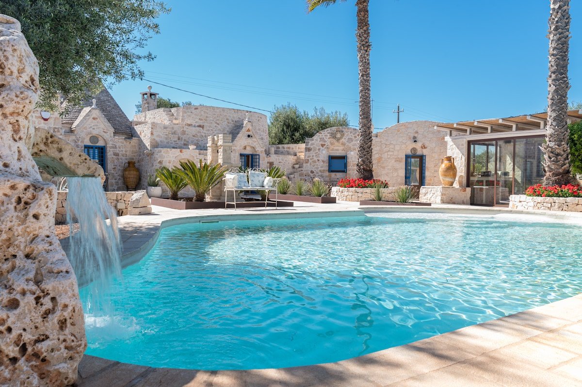 Luxury Borgo del Trullo Magno gallery image 2