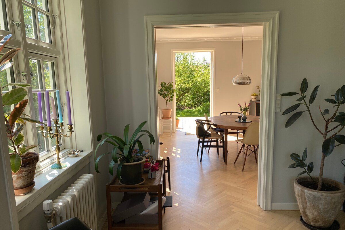 Spacious and cosy family villa close to everything gallery image 5