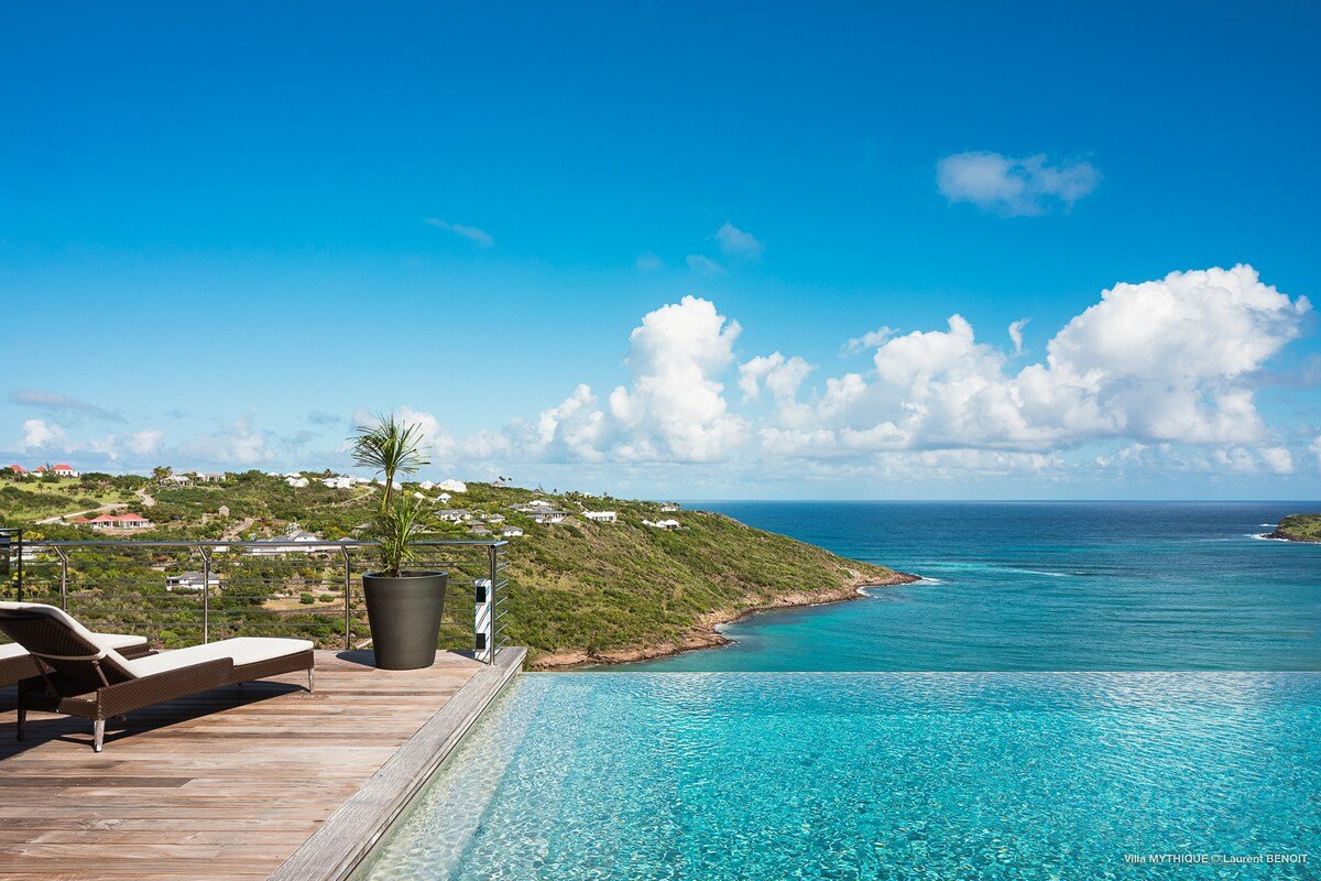 Mythique gallery image 3