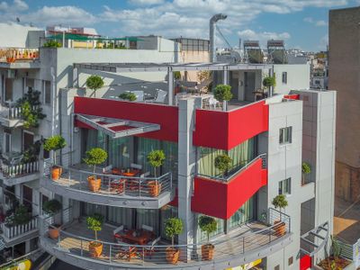 The HostMaster Urban Roofgarden Gateaway