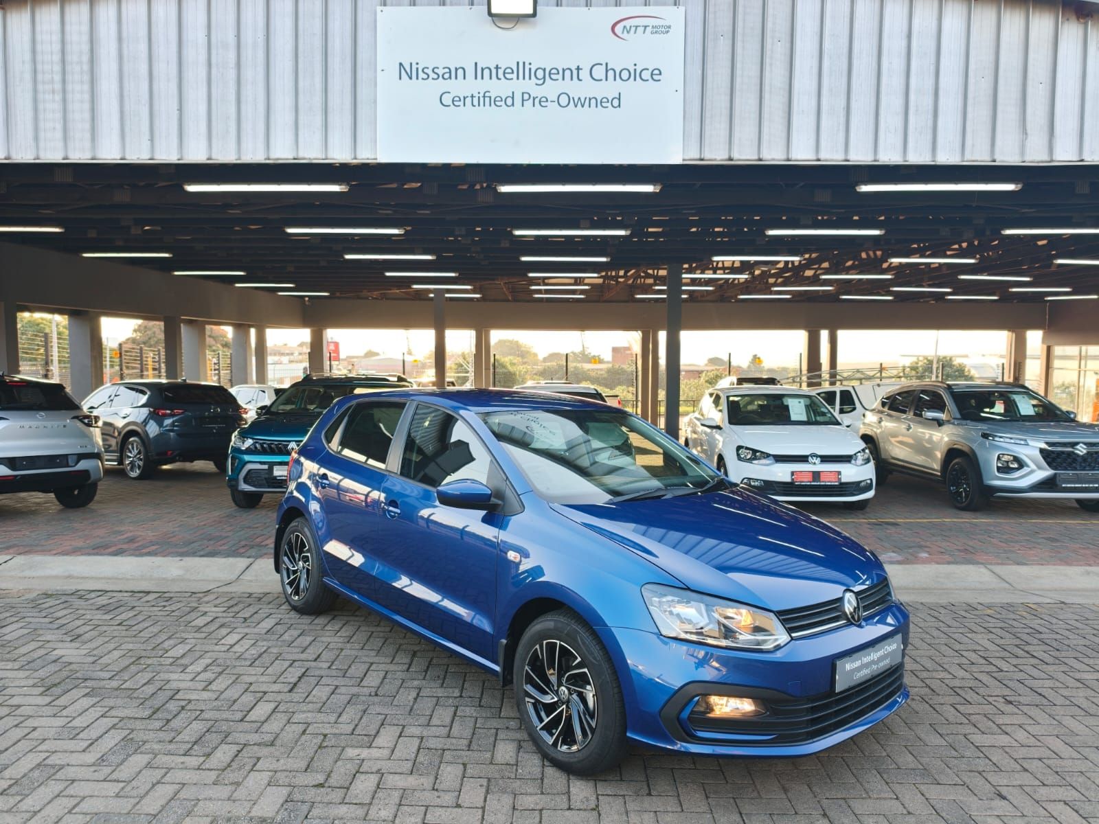 VOLKSWAGEN POLO VIVO 1.4 LIFE for Sale in South Africa