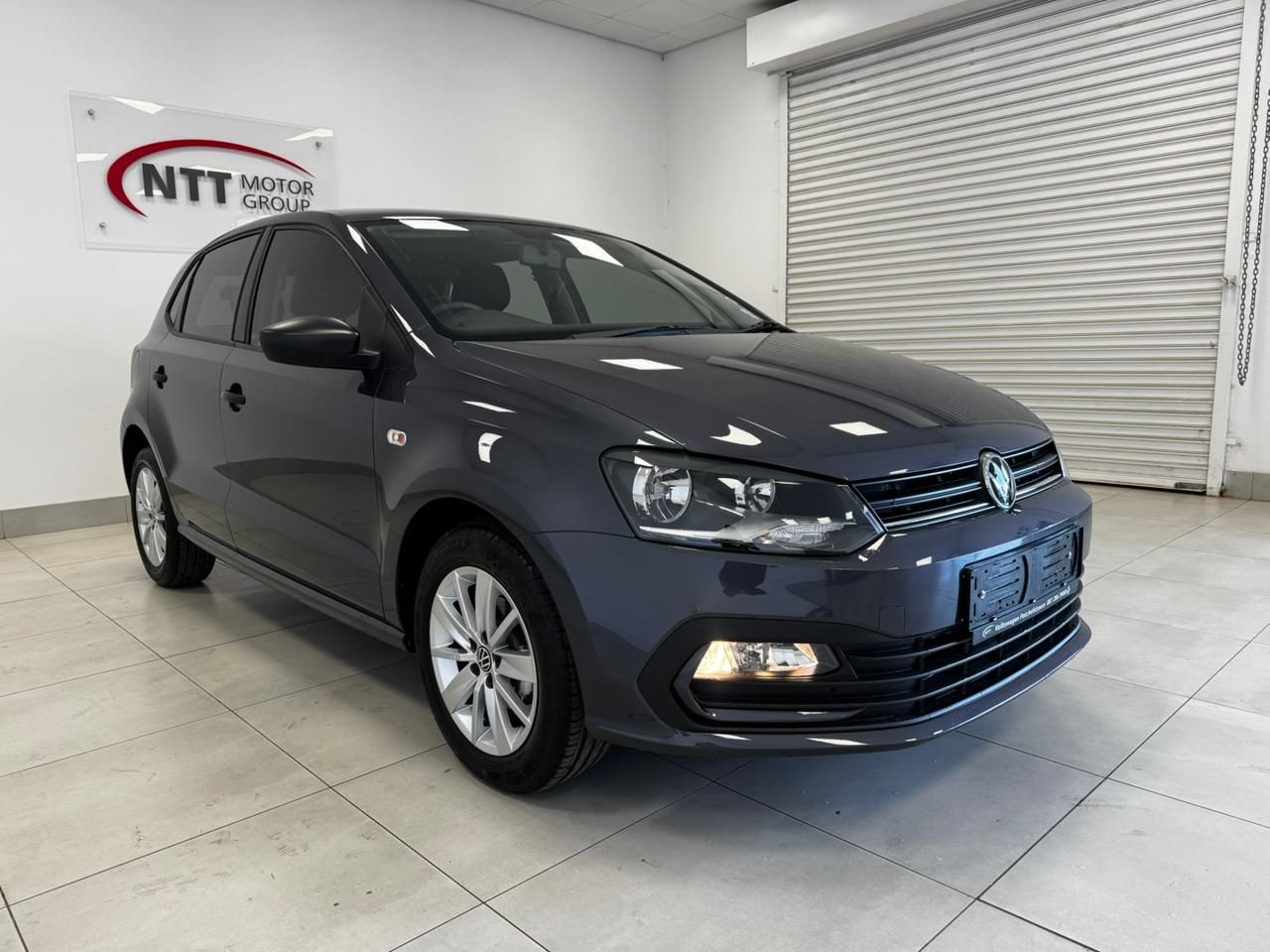 VOLKSWAGEN POLO VIVO 1.4 for Sale in South Africa