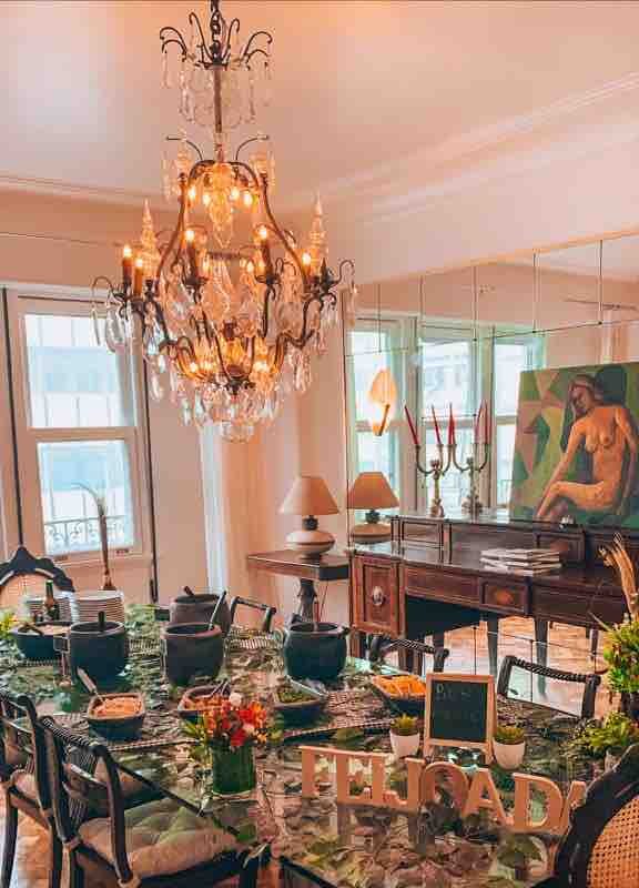 Magnificent Apt – 5 Bedrooms – Near the Beach! gallery image 3