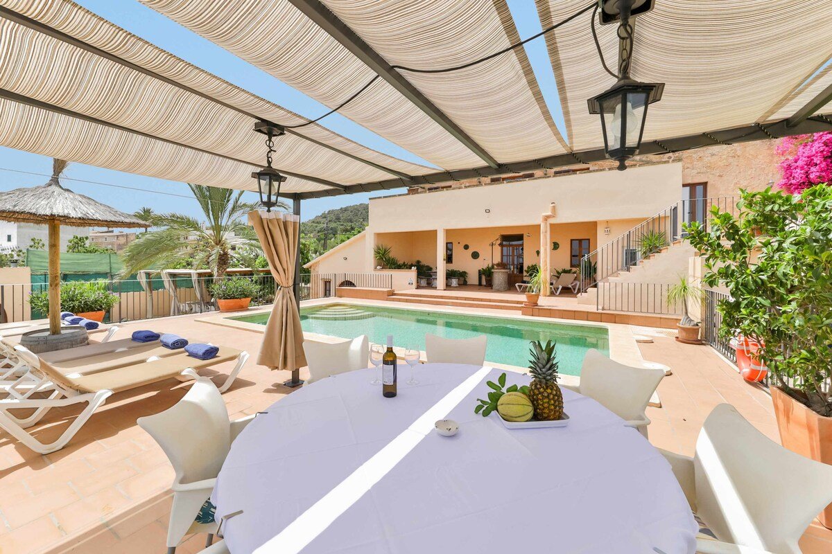 Can Trobat – Great Mallorcan villa with sea views gallery image 5