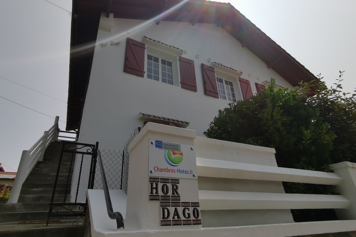 Chez Antonina, Maison 10 min de la gare d’Hendaye gallery image 4