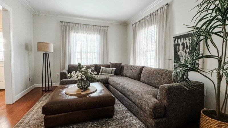 6 BR | 2 Masters | 1st Floor Master | Downtown gallery image 3