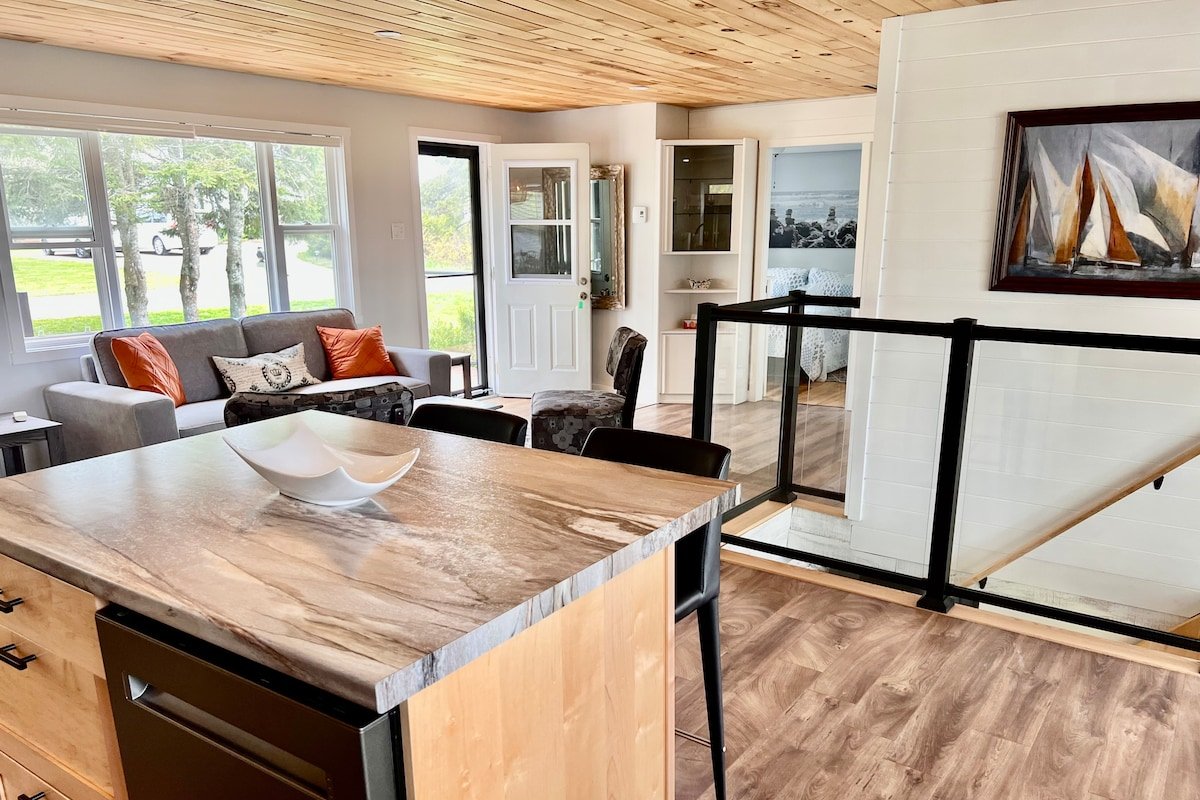 Welcome to Seagrape Cottage gallery image 2